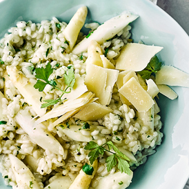 Spargel-Risotto mit Petersilienöl