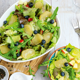 Salat mit Handkäse und Apfel-Dressing