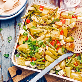 Grillkartoffeln mit grünen Bohnen und Feta