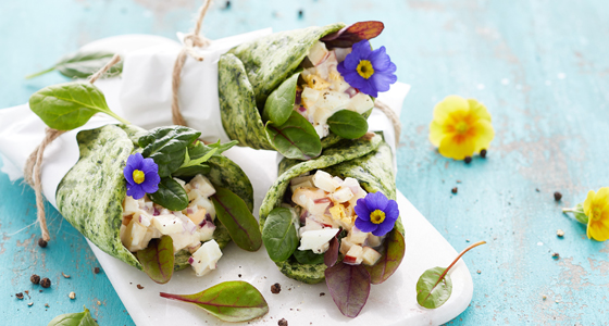 Spinat-Wraps mit Eiersalat-Füllung