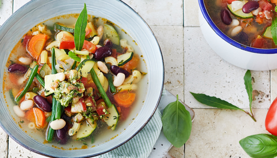 Provençalische Gemüsesuppe mit Pistou