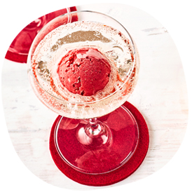 Erdbeer-Aperol-Sorbet mit Prosecco