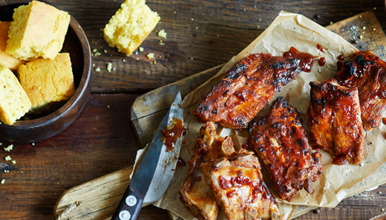 Spareribs mit Cornbread