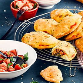 Empanadas mit Mett-Paprika-Füllung