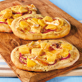 Mini-Flammkuchen mit Ananas