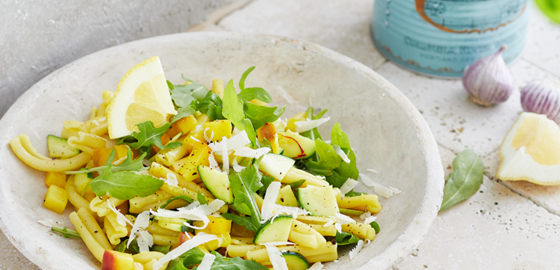 Rucola-Casarecce mit Zucchini und Safran