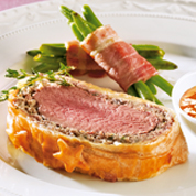 Filet Wellington mit Prinzess-Bohnen im Speckmantel
