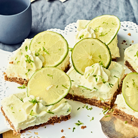 Caipirinha-Limetten-Schnitten mit weißem Rum