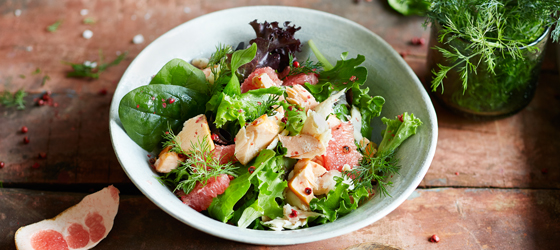 Wintersalat mit Räucherfisch