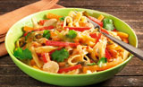 Ein-Topf-Pasta – Thai-Nudeln in Erdnusssauce