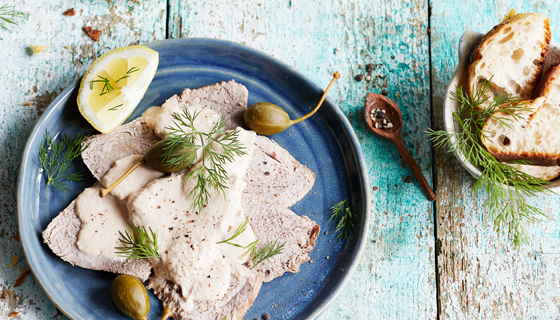 Vitello Tonnato mit Kapernäpfeln